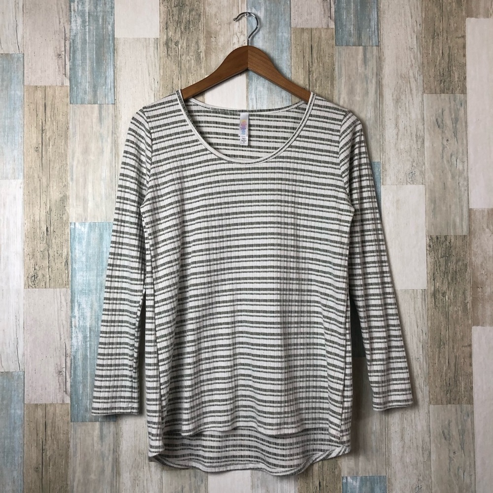 LulaRoe Long Sleeve Top